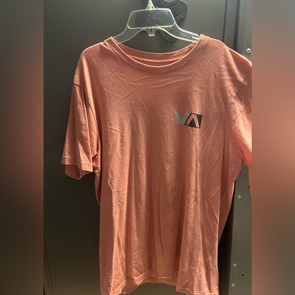 RVCA T-Shirt - Picture 1 of 3